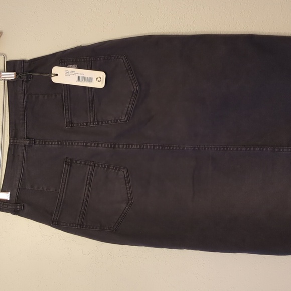 Rolla's Trade skirt in washed black A line midi Black Midi Skirt front slit Sz8 - Picture 8 of 10